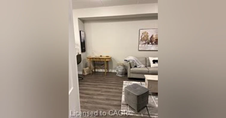 813-15 Queen Street S, Hamilton, ON, L8P 0C6 - 4