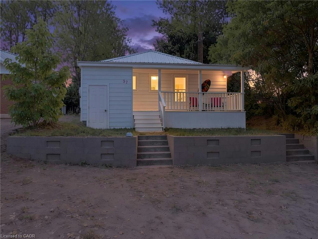 37 Woodstock Avenue