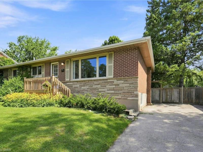 75 Flamboro Street - 3