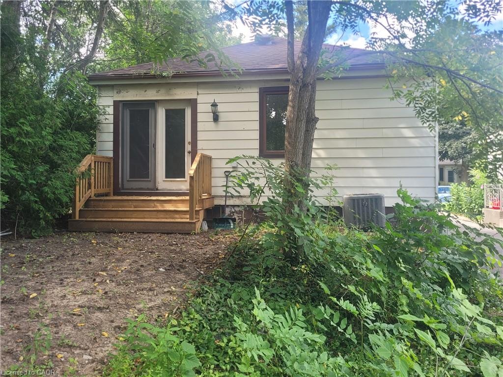241 Haddon Avenue S, Hamilton, ON, L8S 1X9 - 18