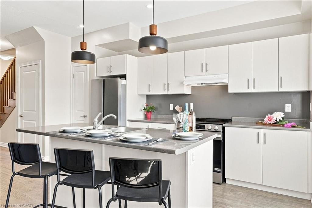 19 Mia Drive, Hamilton, ON, L9B 0K1 - 12