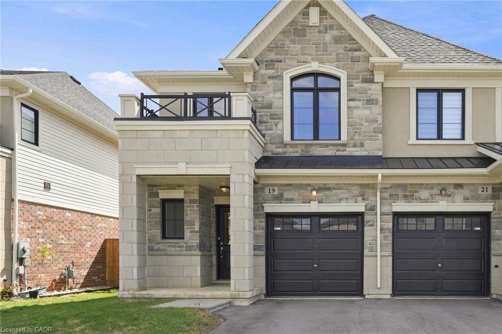 19 Mia Drive, Hamilton, ON, L9B 0K1 - 2