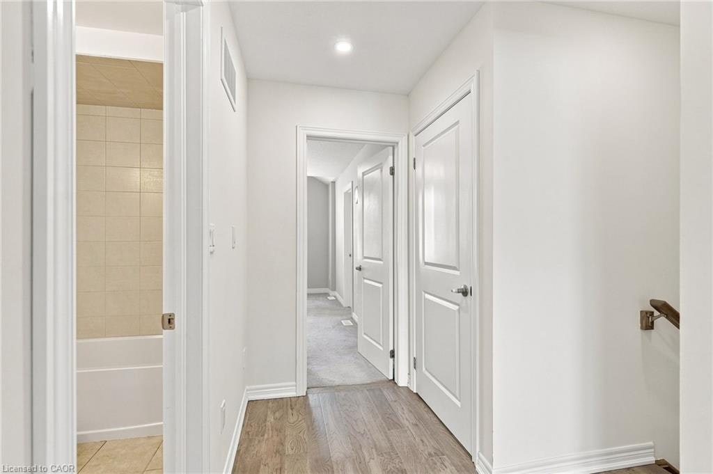 19 Mia Drive, Hamilton, ON, L9B 0K1 - 17