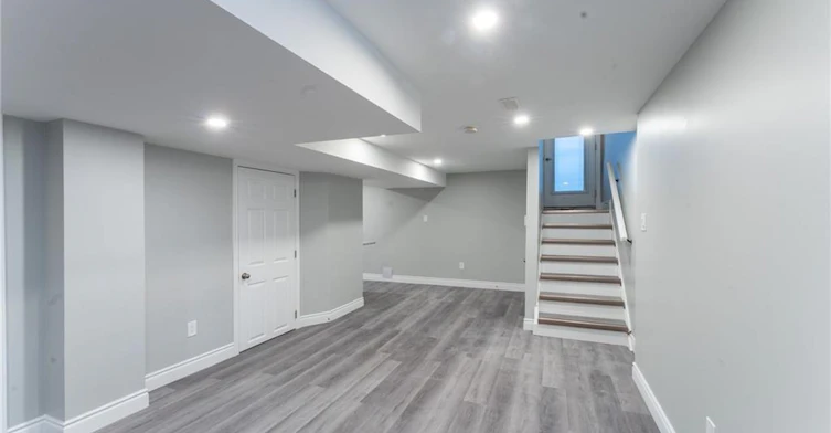 Lower-244 Upper Paradise Road, Hamilton, ON, L9C 5C2 - 10