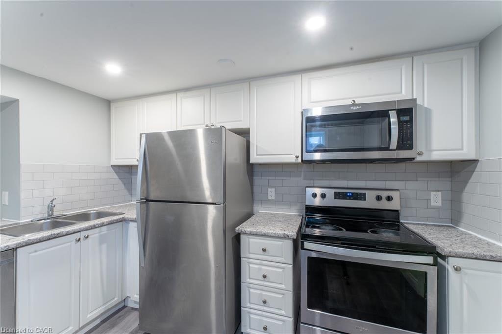 Lower-244 Upper Paradise Road, Hamilton, ON, L9C 5C2 - 4