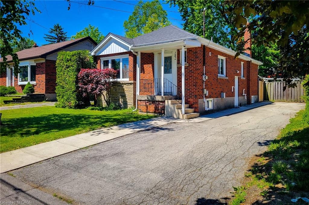 242 West 2nd Street, Hamilton, ON, L9C 3G5