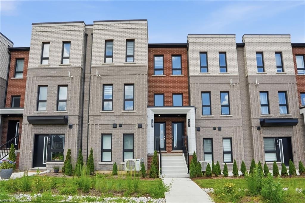 245 Burke Street, Hamilton, ON, L8B 2A9