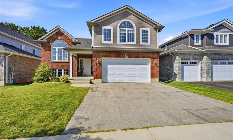 146 Jacob Street W