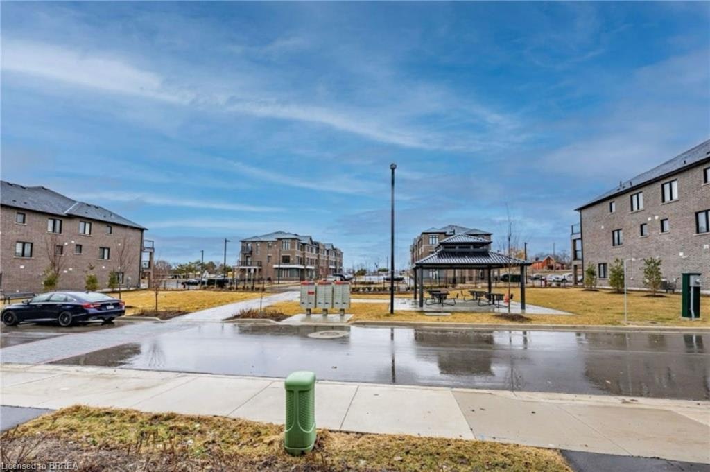 810-585 Colborne Street E, Brantford, ON, N3S 0K4 - 14