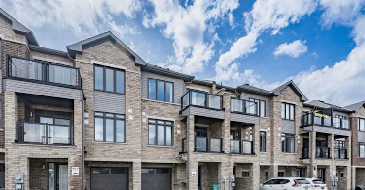 810-585 Colborne Street E, Brantford, ON, N3S 0K4 - 2