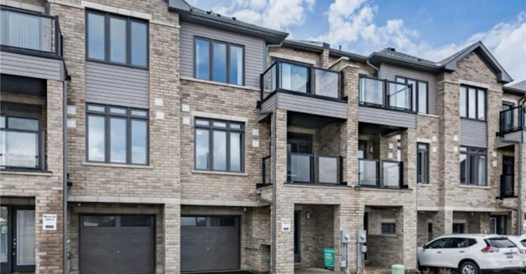 810-585 Colborne Street E, Brantford, ON, N3S 0K4