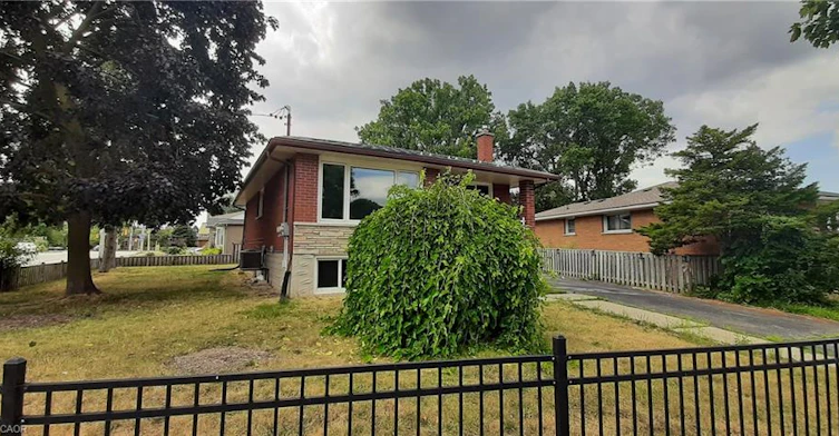 UPPER-199 Jansen Avenue, Kitchener, ON, N2A 2L8 - 40