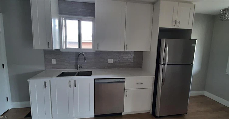 UPPER-199 Jansen Avenue, Kitchener, ON, N2A 2L8 - 8