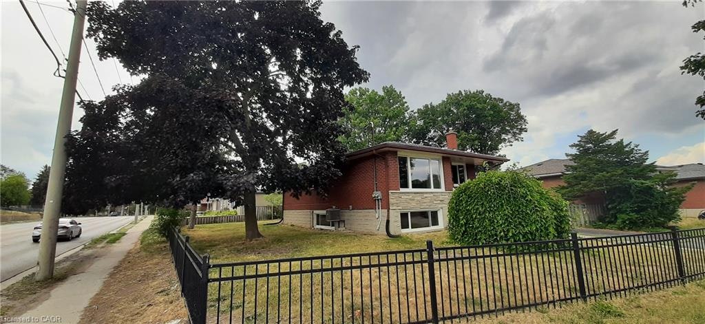 UPPER-199 Jansen Avenue, Kitchener, ON, N2A 2L8 - 36