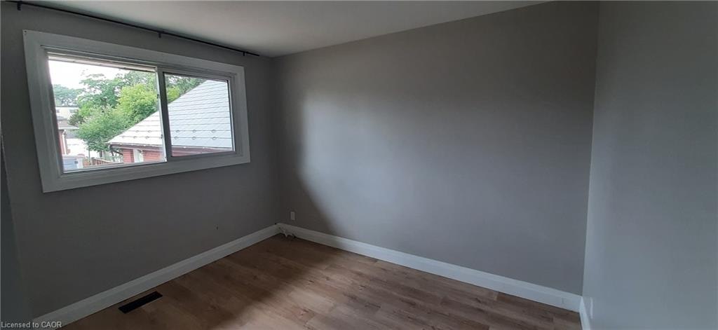 UPPER-199 Jansen Avenue, Kitchener, ON, N2A 2L8 - 24