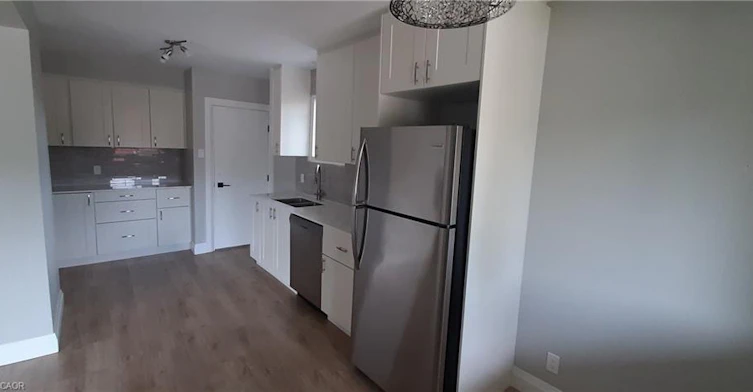 UPPER-199 Jansen Avenue, Kitchener, ON, N2A 2L8 - 15
