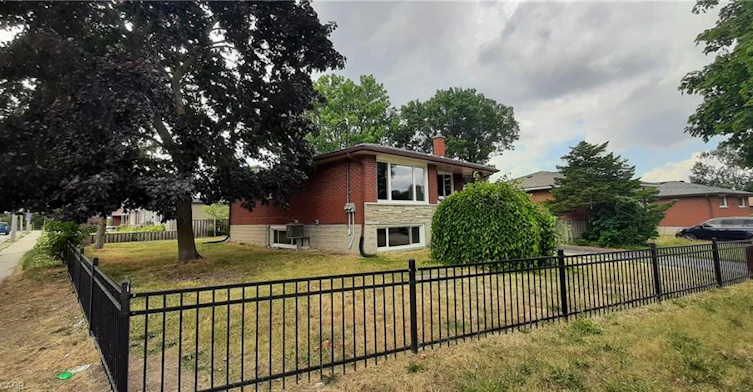 UPPER-199 Jansen Avenue, Kitchener, ON, N2A 2L8 - 37