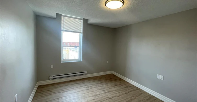 305-69 East Main Street, Welland, ON, L3B 3W4 - 9