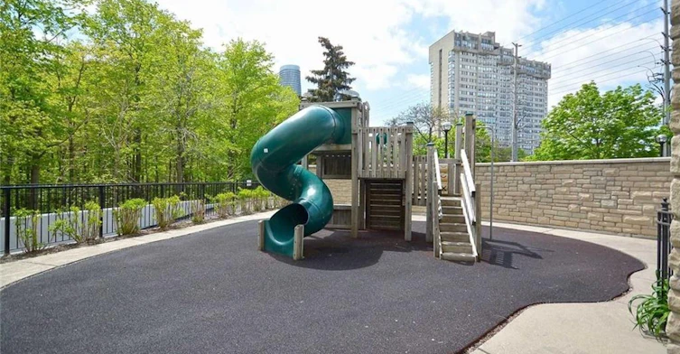 1606-200 Burnhamthorpe Road E, Mississauga, ON, L5A 4L4 - 13