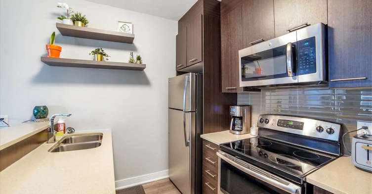 810-150 Main Street W, Hamilton, ON, L8P 1H8 - 7