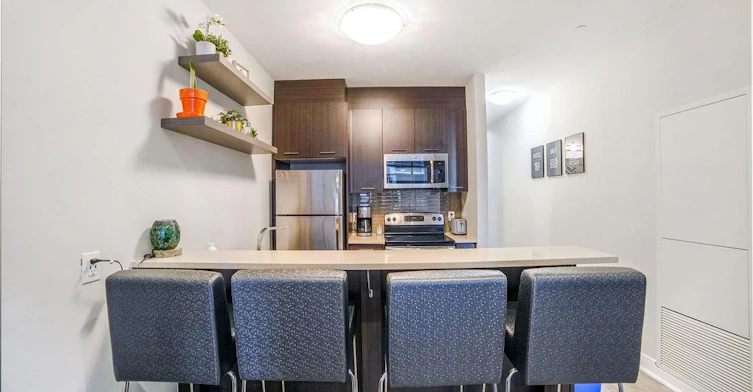 810-150 Main Street W, Hamilton, ON, L8P 1H8 - 8