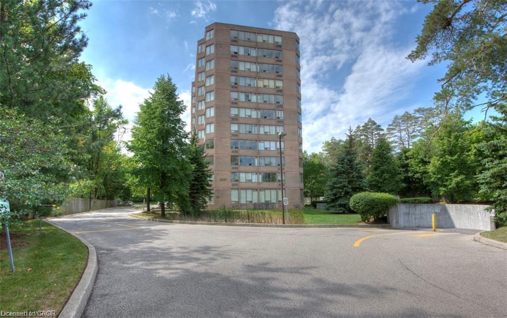 503-3227 King Street, Kitchener, ON, N2A 3Z9