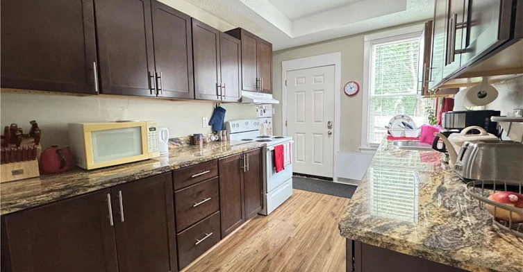 1-88 Queen Street S, Hamilton, ON, L8P 3R8