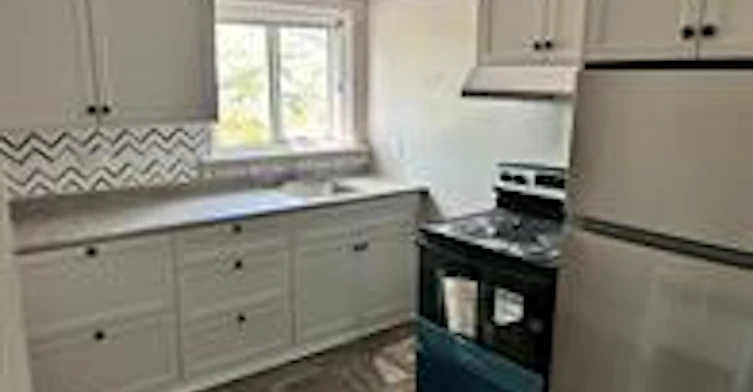 5-5473 Ontario Avenue, Niagara Falls, ON, L2E 3S4