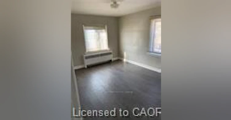 5-5473 Ontario Avenue, Niagara Falls, ON, L2E 3S4 - 4