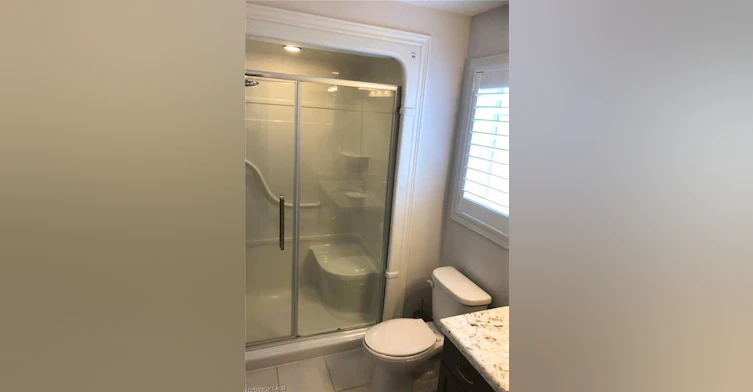 24 Farley Lane, Hamilton, ON, L9G 0G7 - 9