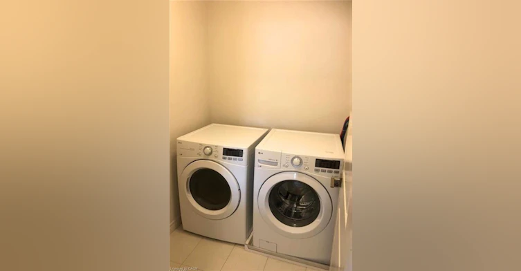 24 Farley Lane, Hamilton, ON, L9G 0G7 - 7