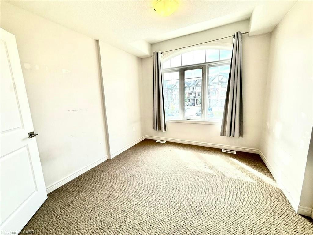 24 Farley Lane, Hamilton, ON, L9G 0G7 - 16