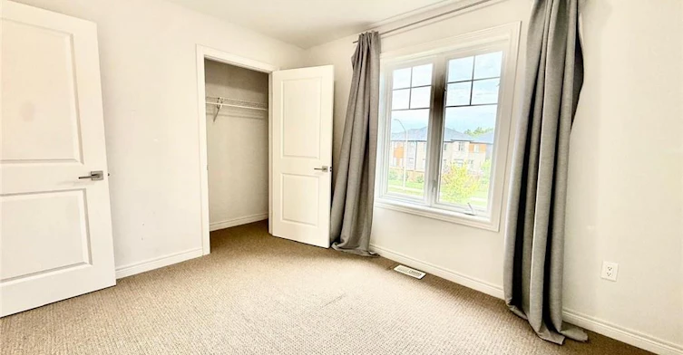 24 Farley Lane, Hamilton, ON, L9G 0G7 - 12