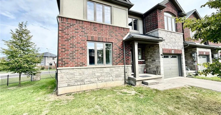24 Farley Lane, Hamilton, ON, L9G 0G7 - 2