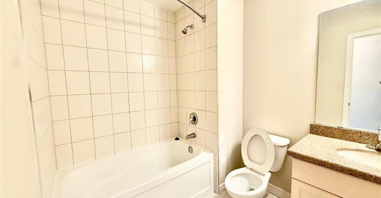 24 Farley Lane, Hamilton, ON, L9G 0G7 - 13