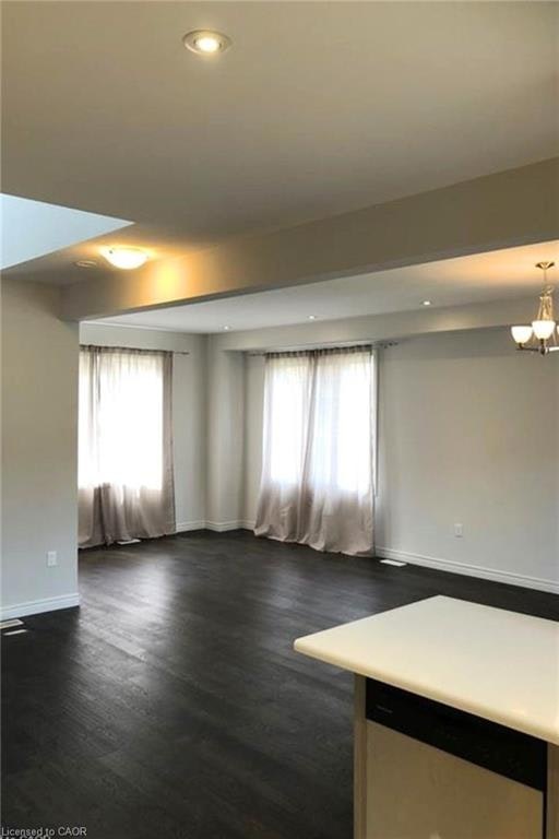 24 Farley Lane, Hamilton, ON, L9G 0G7 - 6