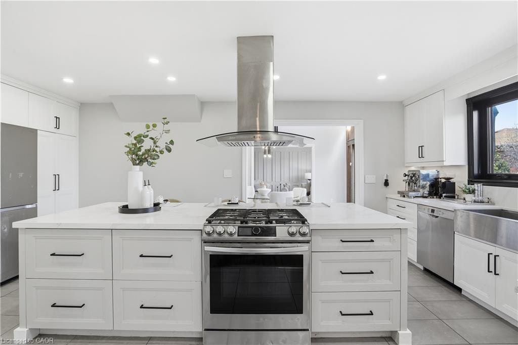 176 Albion Falls Boulevard, Hamilton, ON, L8W 1R6 - 12