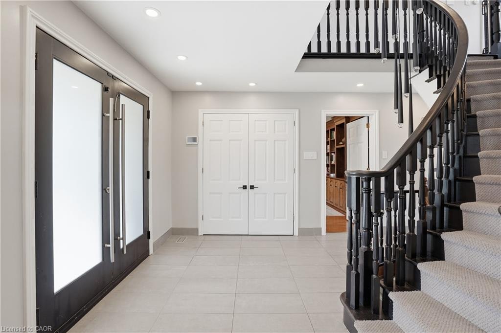 176 Albion Falls Boulevard, Hamilton, ON, L8W 1R6 - 5