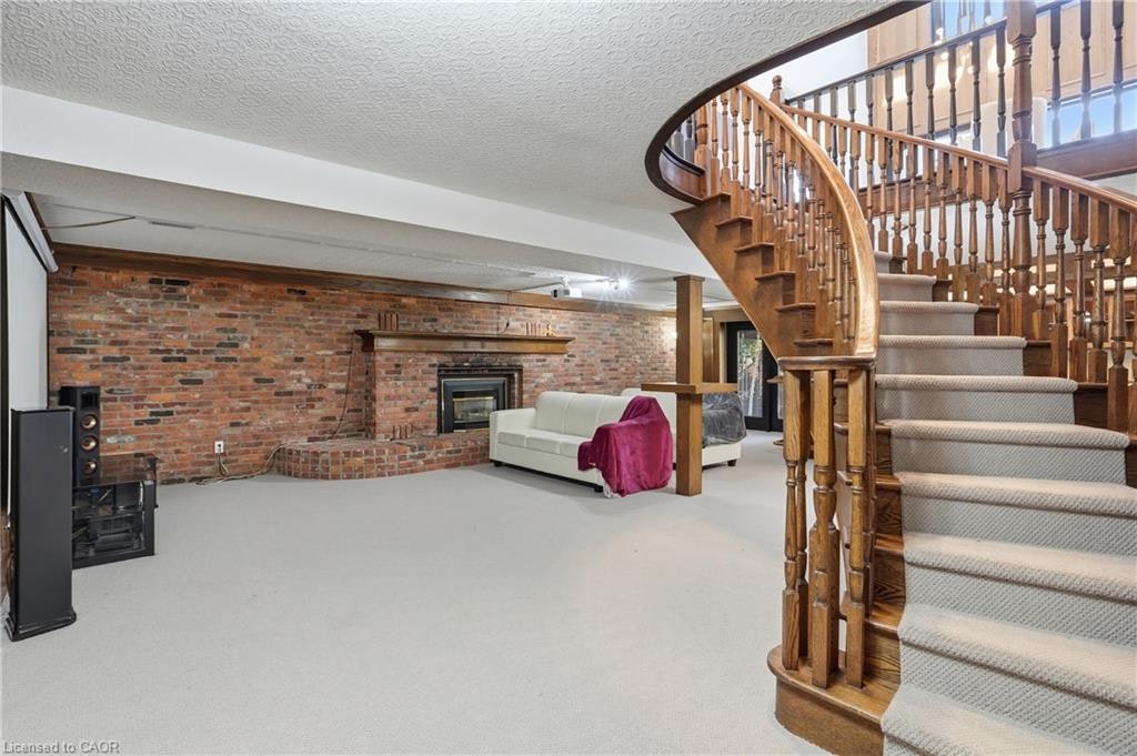176 Albion Falls Boulevard, Hamilton, ON, L8W 1R6 - 24
