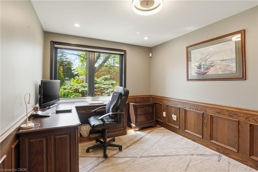 176 Albion Falls Boulevard, Hamilton, ON, L8W 1R6 - 7