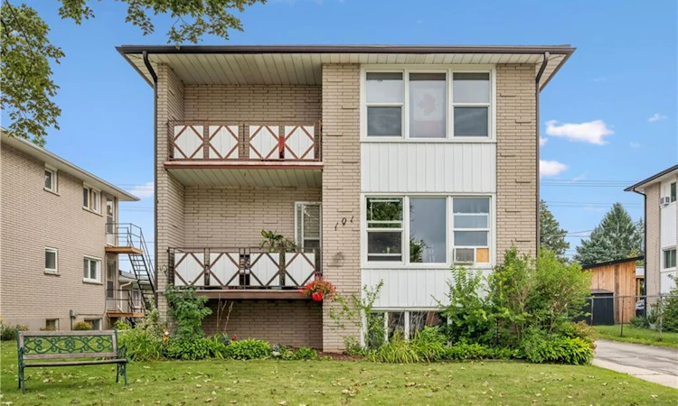 101 Secord Avenue