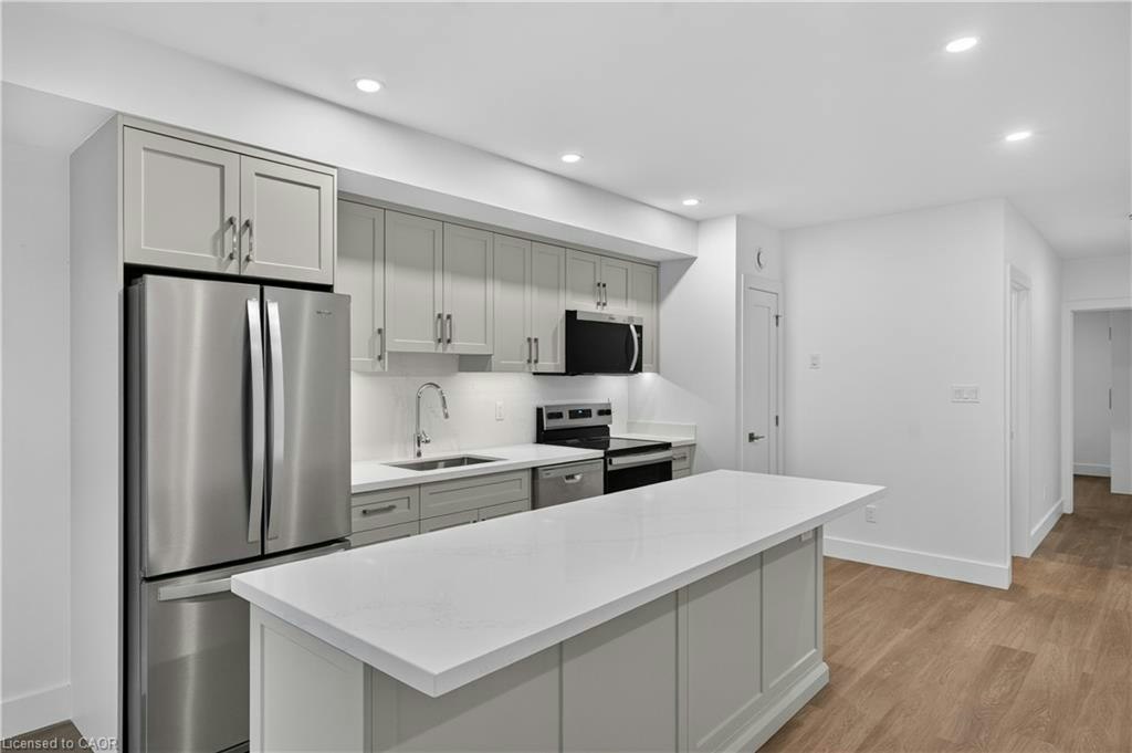 4-332 King Street W, Hamilton, ON, L8S 1W6 - 12
