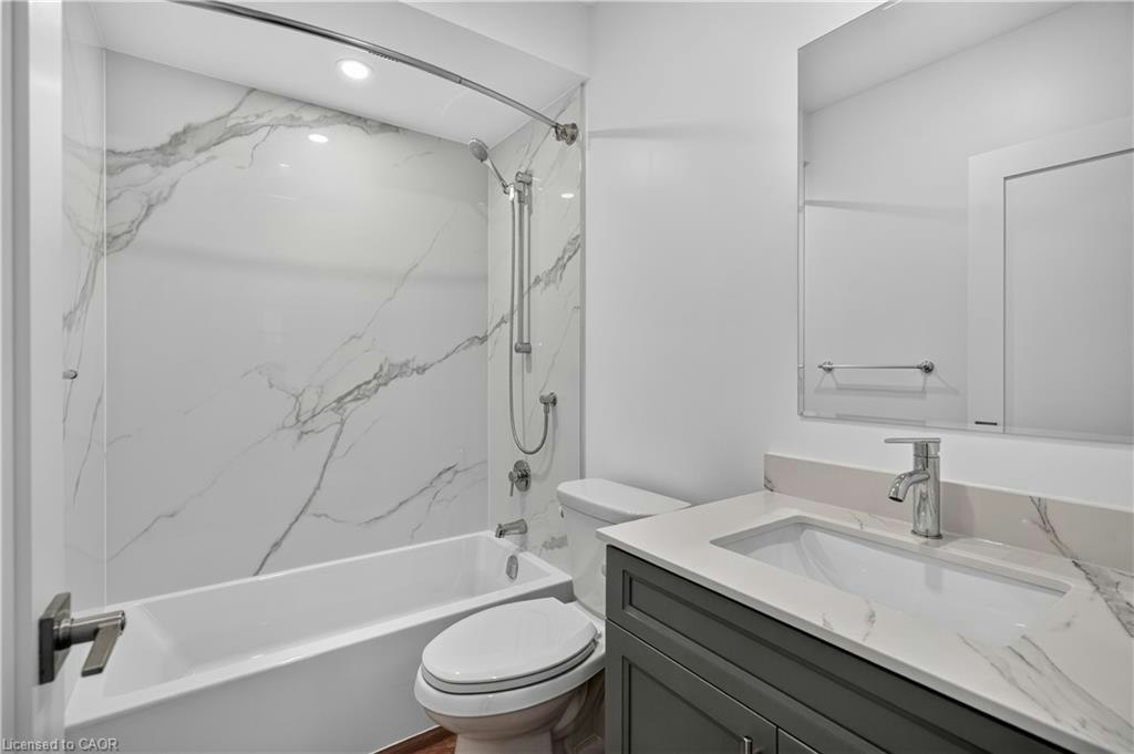 4-332 King Street W, Hamilton, ON, L8S 1W6 - 21