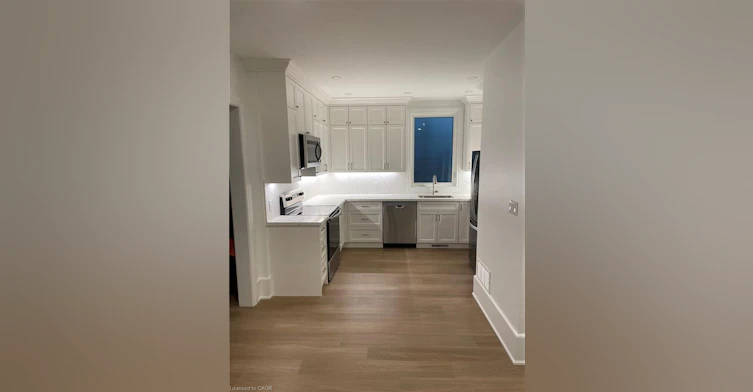 4-332 King Street W, Hamilton, ON, L8S 1W6 - 10