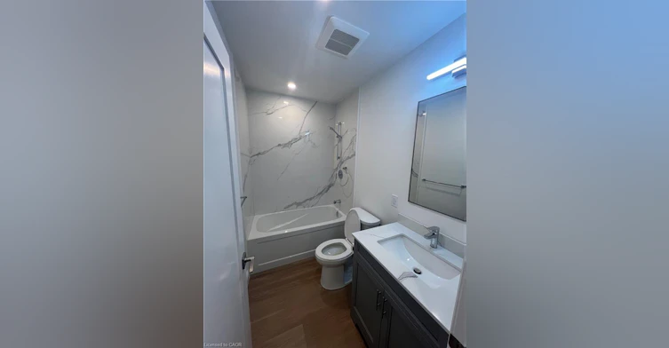 4-332 King Street W, Hamilton, ON, L8S 1W6 - 6