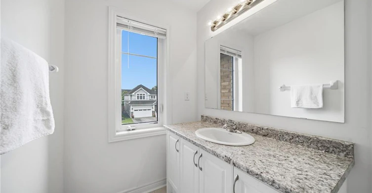 12 Oldham Avenue, Brant, ON, N3L 0G7 - 16