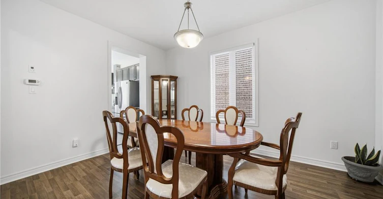 12 Oldham Avenue, Brant, ON, N3L 0G7 - 4