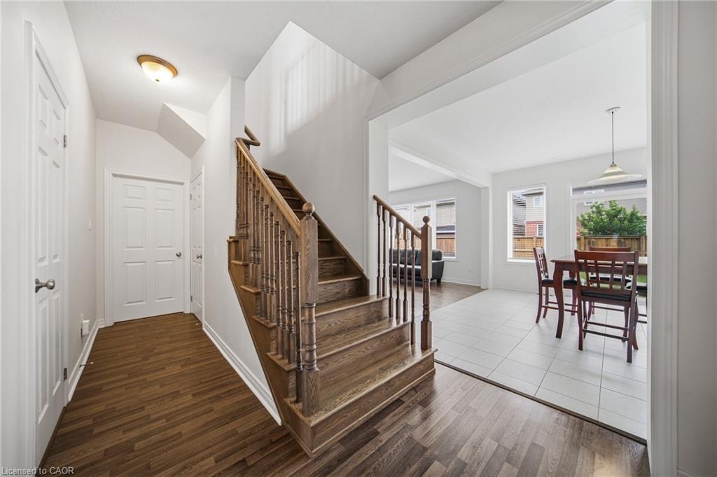 12 Oldham Avenue, Brant, ON, N3L 0G7 - 12