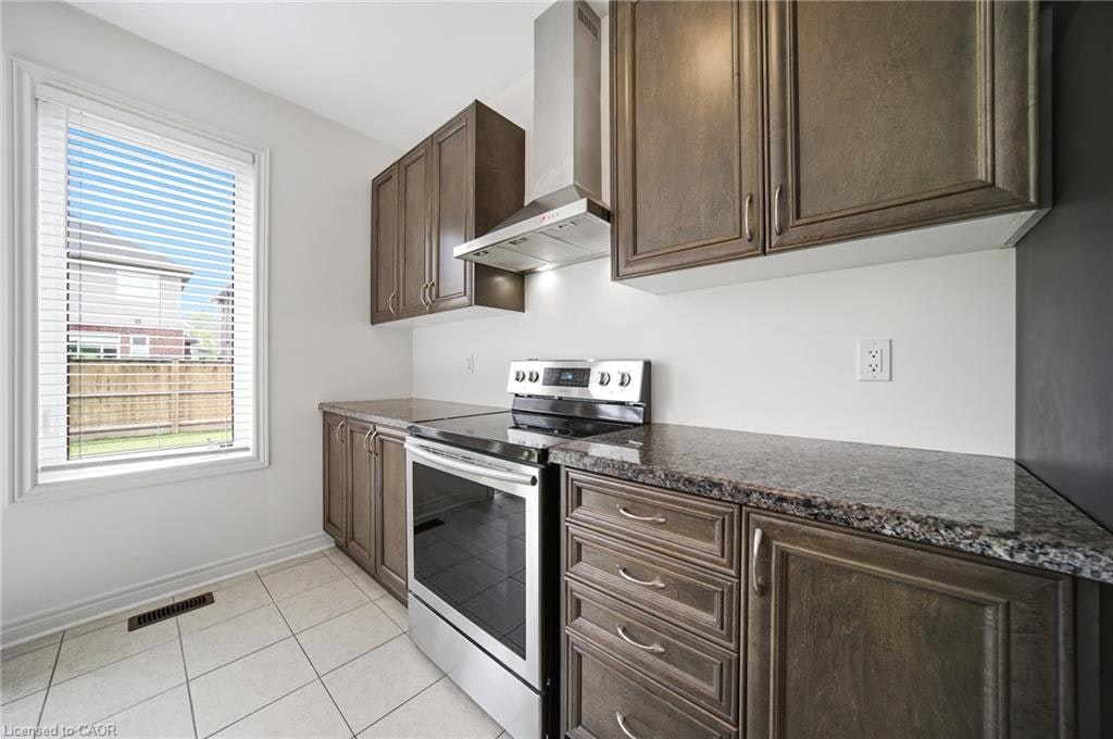 12 Oldham Avenue, Brant, ON, N3L 0G7 - 7