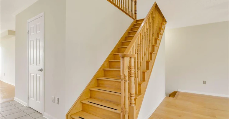 2204 Grand Oak Trail, Oakville, ON, L6M 4S6 - 16